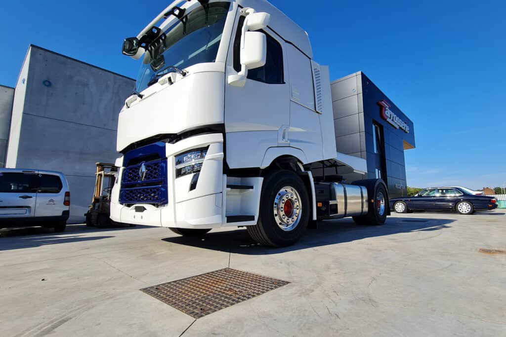 Peinture sur véhicules poids lourds
